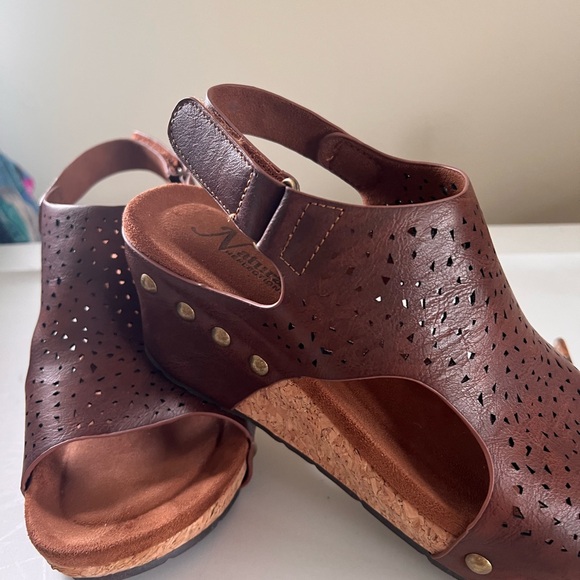 Brown Wedge Shoes with Perforated Design - Picture 1 of 4